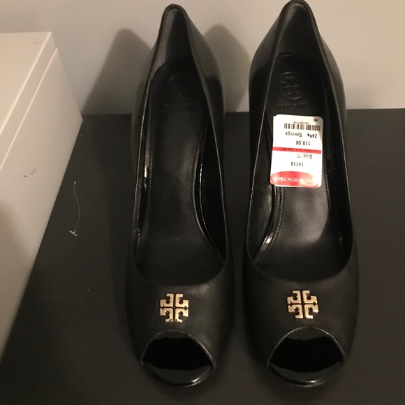 Never Been Worn Fab Tory Burch Wedges - Picture 1 of 3